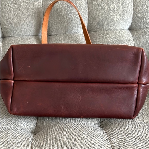 Portland Leather Classic Leather Large Tote Bag Cognac with Tandles - Picture 5 of 13